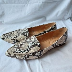 ESPIRIT• Snake Skin Pointed Flats